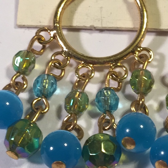 Eva Graham beaded earrings - Picture 2 of 6
